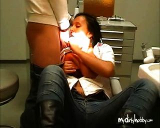 Blowjob Für Den Zahnarzt