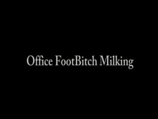 Büro Footbitch Melken