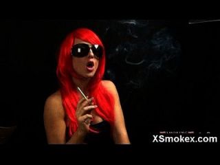 Verführerisch Rauchen Fetisch Gal Hilarious Sex