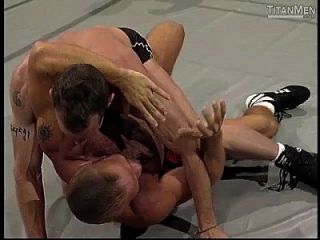 Nackte Kampf Nackt Homosexuell Wrestling Auf Titanmen.com