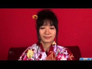 Chiharu Sehnt Sich Nach Jizz, Um Ihre Ganze Pussy Und Arsch Zu Decken