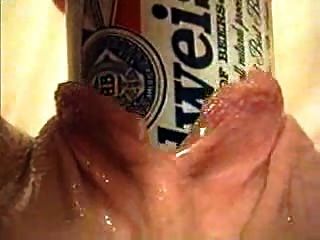 Extreme Objekt Einfügung Eines Budweiser Bier Verwendet, Kann