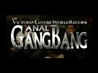 Victoria Higgins Anal Gangbang Weltrekord 950 Schwanz 1