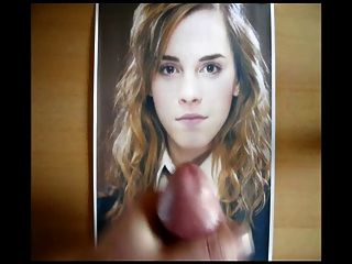 01.05 Cum Tribut Auf Emma Watson
